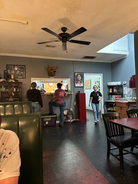 Smoke 'Em Barbecue Joint