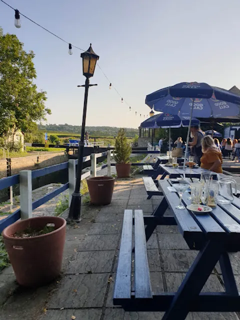 Jolly Sailor Saltford Bristol