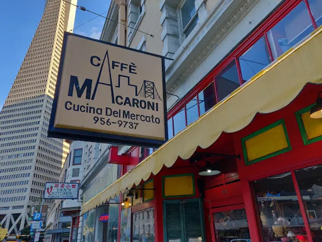 Caffè Macaroni