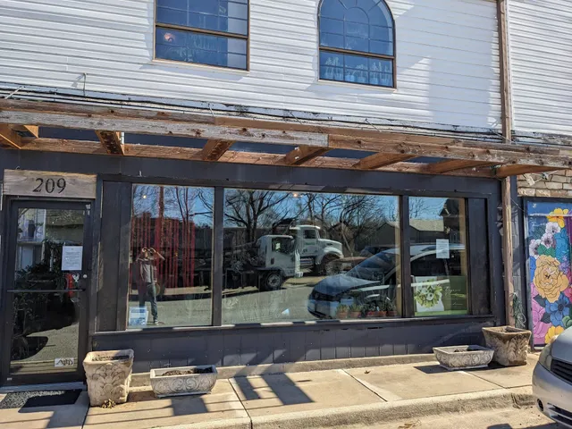 Organic Creations at Country Gardens