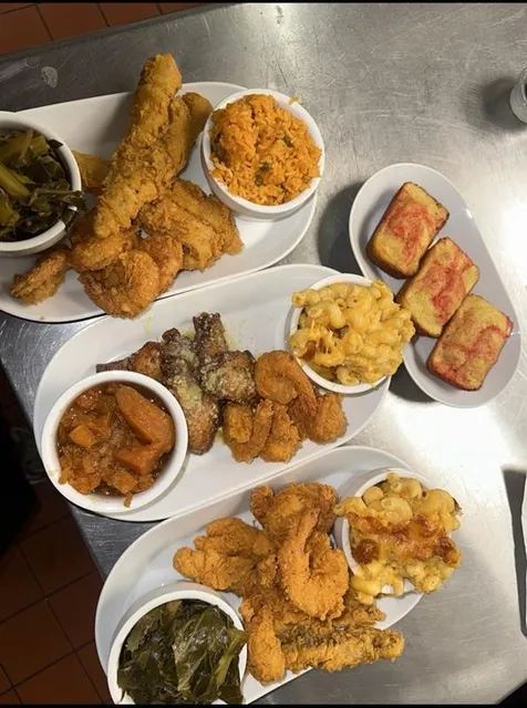 Trap Chicken/Inside Harps Bar