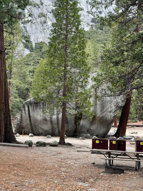 Columbia Boulder (w/Midnight Lightning route)
