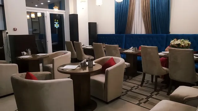 Gandhi Indian Restaurant & Lounge