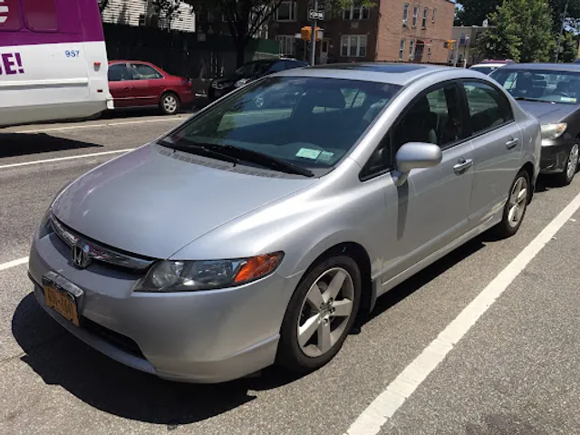 WeBuyCars.com - Burbank, CA