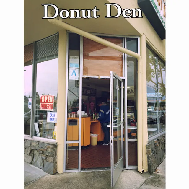 Donut Den