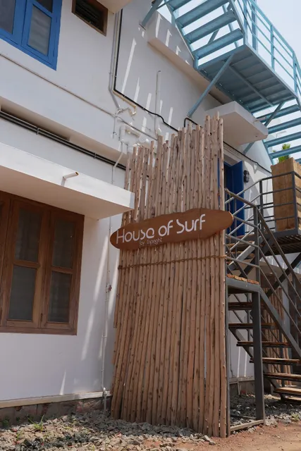 House of Surf by Tripright