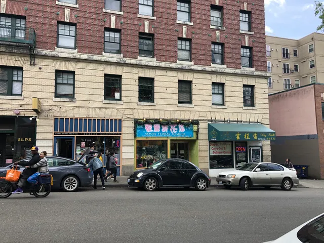 Alice's Floral Designs