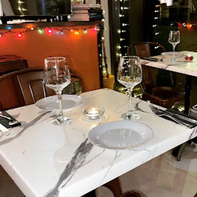 Fifth Element - Italian - Bar and Kitchen Waterloo