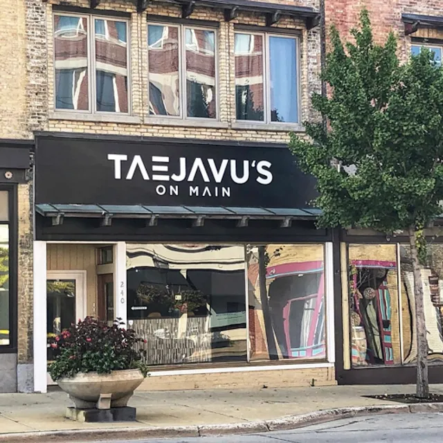 TAEJAVU'S ON MAIN