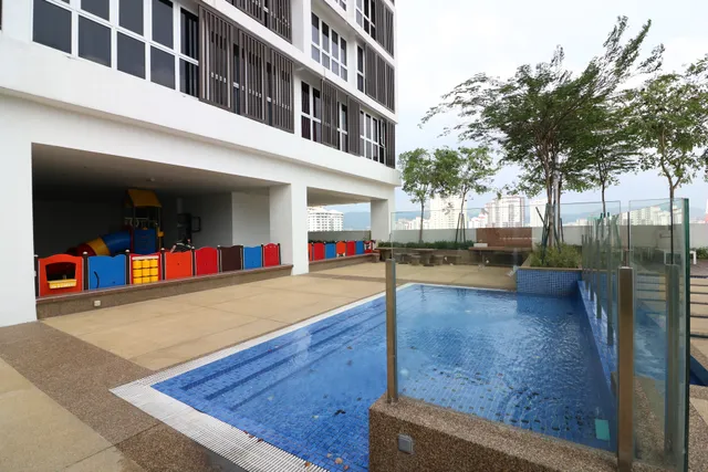 Victoria Home Sentrio Suites