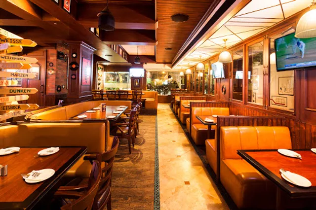 Effingut Koregaon Park - Pune's most loved craft brew pub