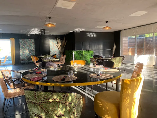 La Piscine Summer Club