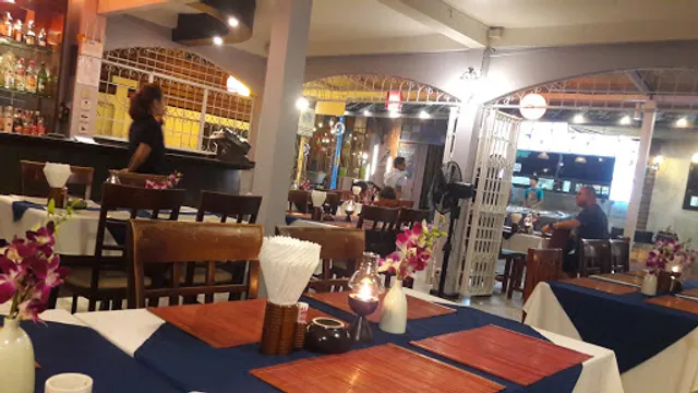 Kohinoor Indian Restaurant