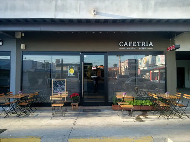 Cafetria Bistro