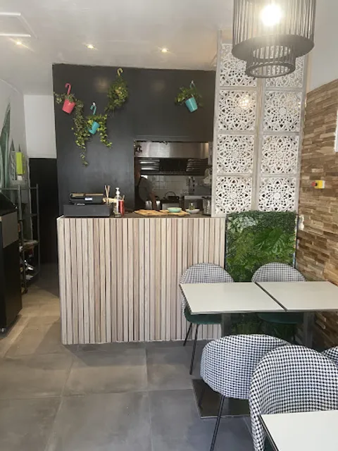 MeNow Brunch & Healthy Cook