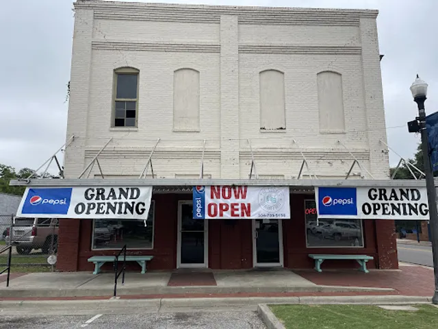 The Locals Seafood & Grill