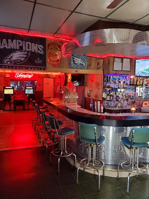 Joyce & Bill's Bar & Grill