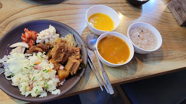 만찬뷔페&생맥주광장