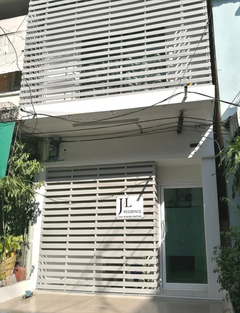 JL Residence Siriraj