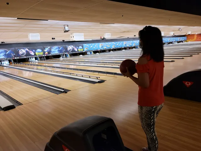 Desert Strike Lanes Bowling Center