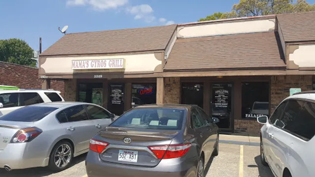 Mama’s Gyros Grill