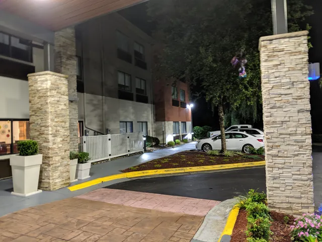 Holiday Inn Express Raleigh, NE Medical center