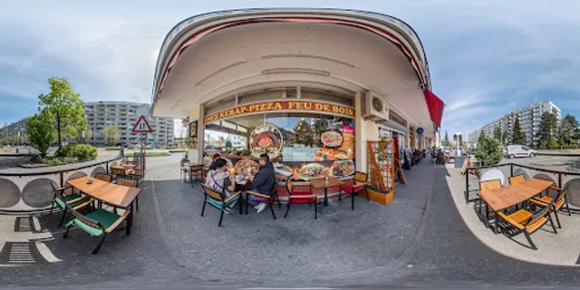 Onex Kebap - Pizza au feu de bois