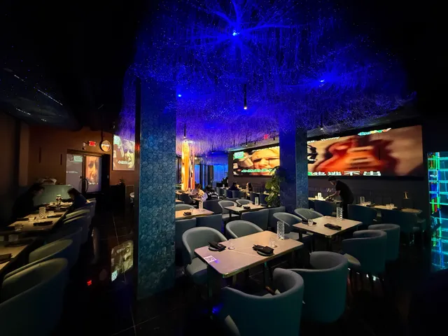 Lantern Restaurant & Bar