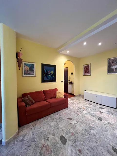 "Casa Incantevole" Appartamento Via Buozzi - (Cin) IT068028C2UEMZ2GLV