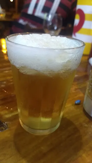 Amigos do Bairro, bar e petiscaria