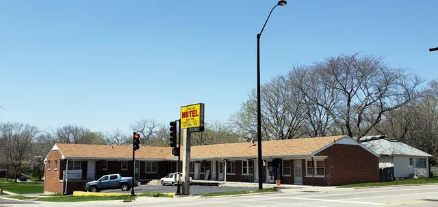 Parkside Motel