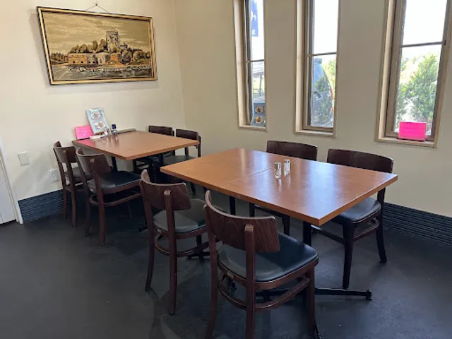 ダイニングカフェともみ