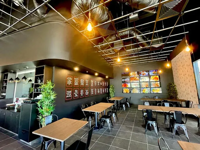 Kickin’Inn Emerton