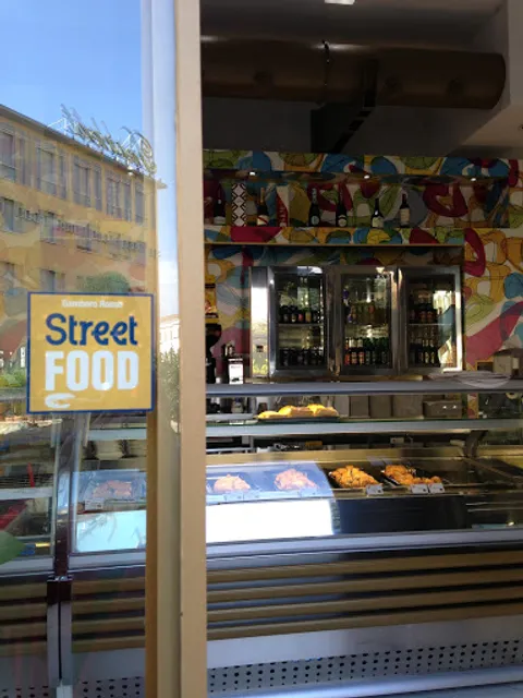 Pizzeria "Young Pizza"