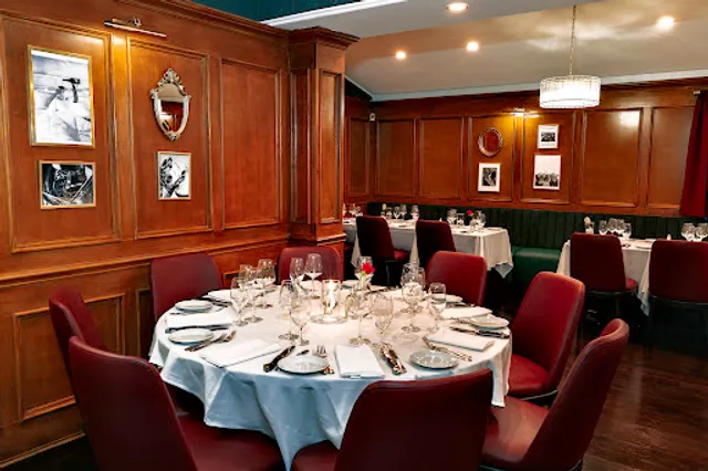 Flames Bar and Grill