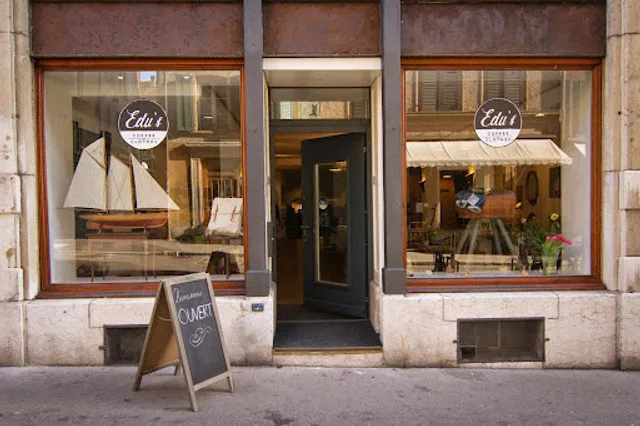 Edu's Coffee and Clothes