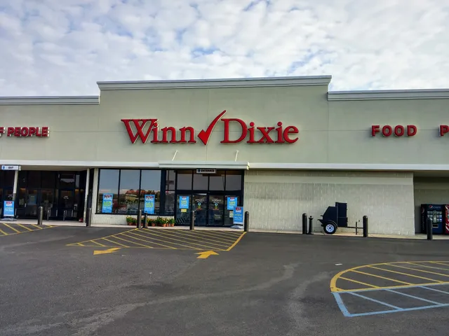 Prattville Plaza Shopping Center