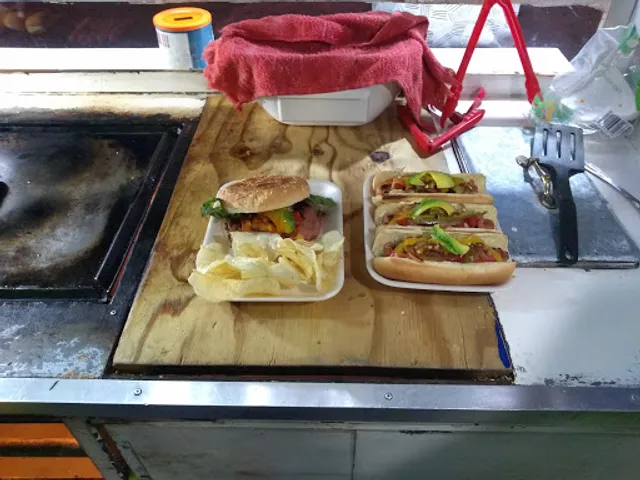 Hamburguesas y Hot dogs Don Hugo