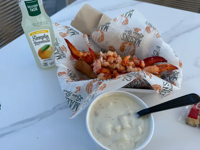 Mason's Famous Lobster Rolls