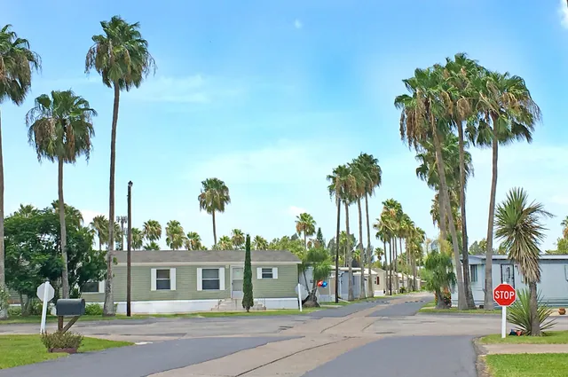 Gulf Breeze Manufactured Home Community