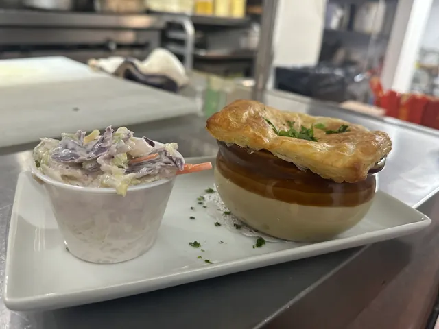 Cap's Montauk Harbor