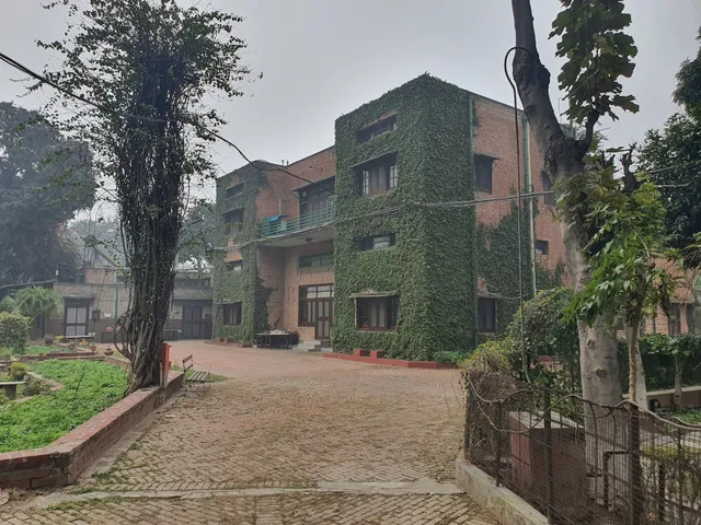 Mrs. Bhandari Guest House