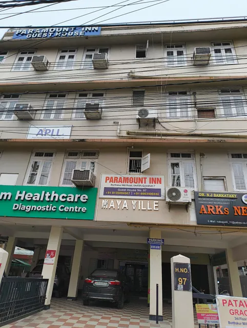 OYO 12216 Paramount Inn