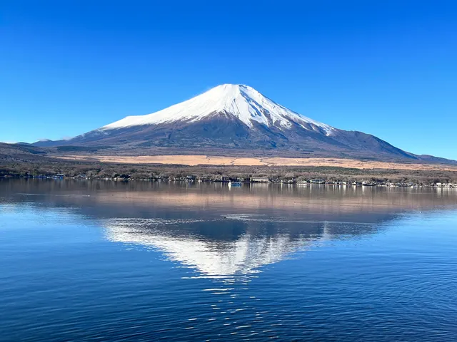 Nagaike Waterside Park Parking Lot