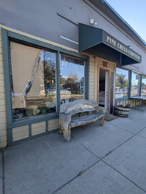 Pine Creek Furniture