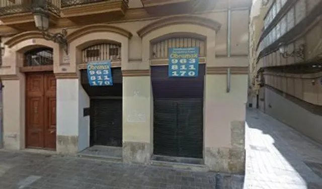 C/ de l'Ambaixador Vich, 7