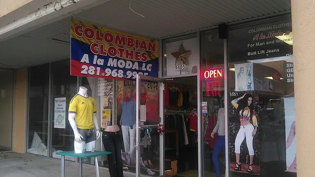 COLOMBIAN CLOTHES A La MODA