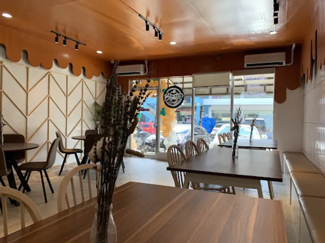 Brave Work Cafe Palao Branch