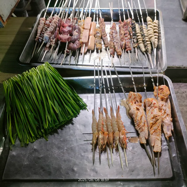 Lee Kee BBQ 李记特色烧烤店