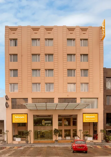 Bloom Boutique | Ranjit Avenue